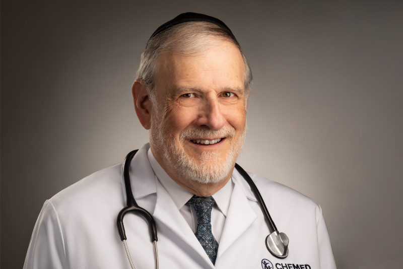 Gastroenterologist Eliyahu   Fuchs  